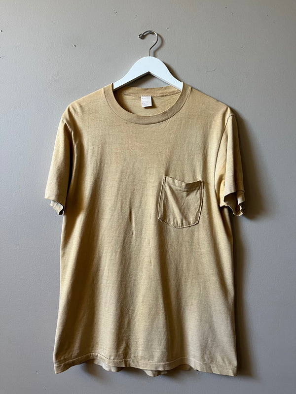 1990s FADED RUSTTY YELLOW JC PENNEY POCKET T SHIRT