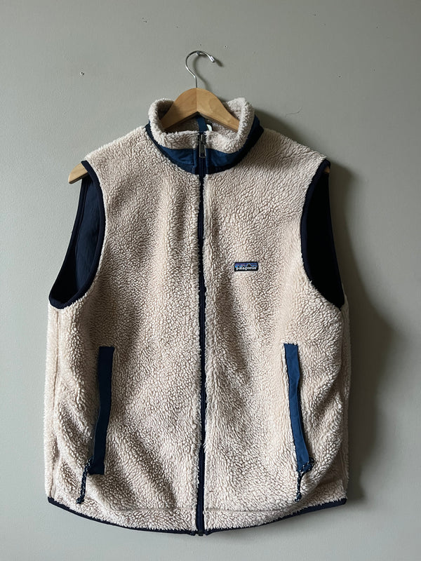 1990s MADE IN USA PATAGONIA MENS RETRO X OATMEAL DEEP PILE FLEECE VEST