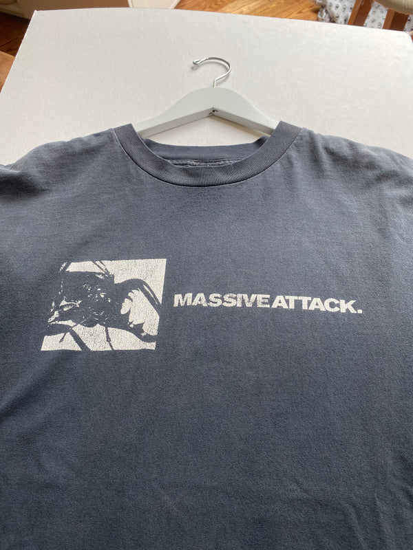 1990s MASSIVE ATTACK T SHIRT